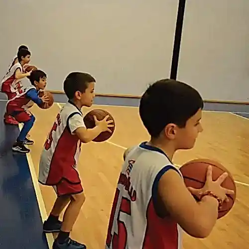 Hidayet Türkoğlu Basketbol Akademisi - Batıkent - 2. Fotoğraf